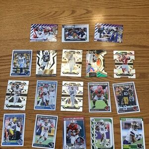 Lot 18 nfl football cards